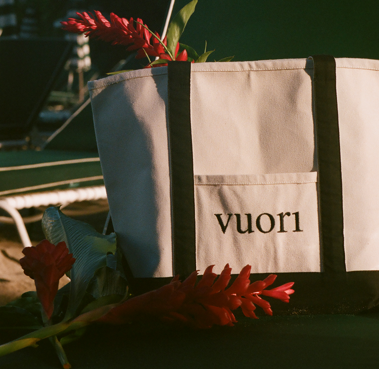 model wearing vuori clothing