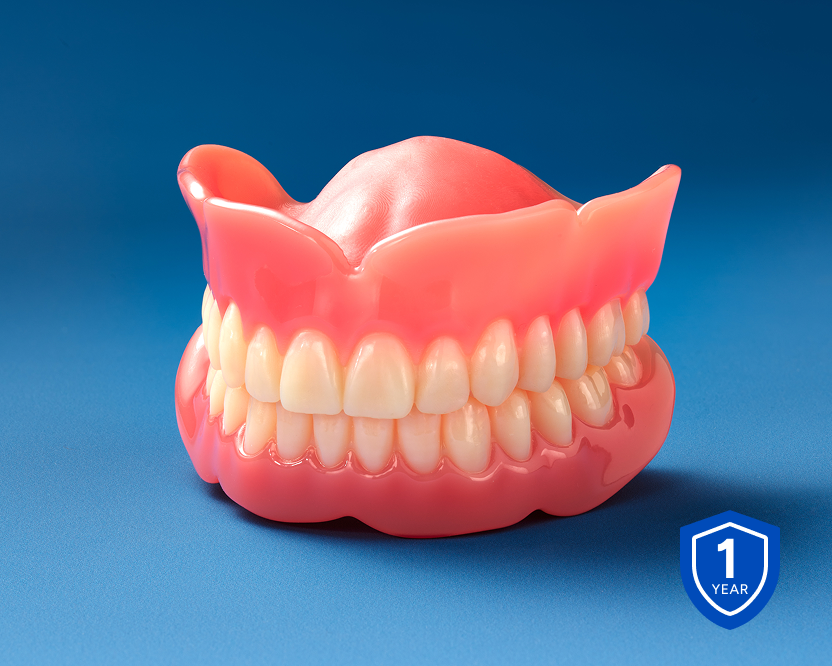 Full upper and lower denture model displayed on a blue background with a 1-year warranty badge.