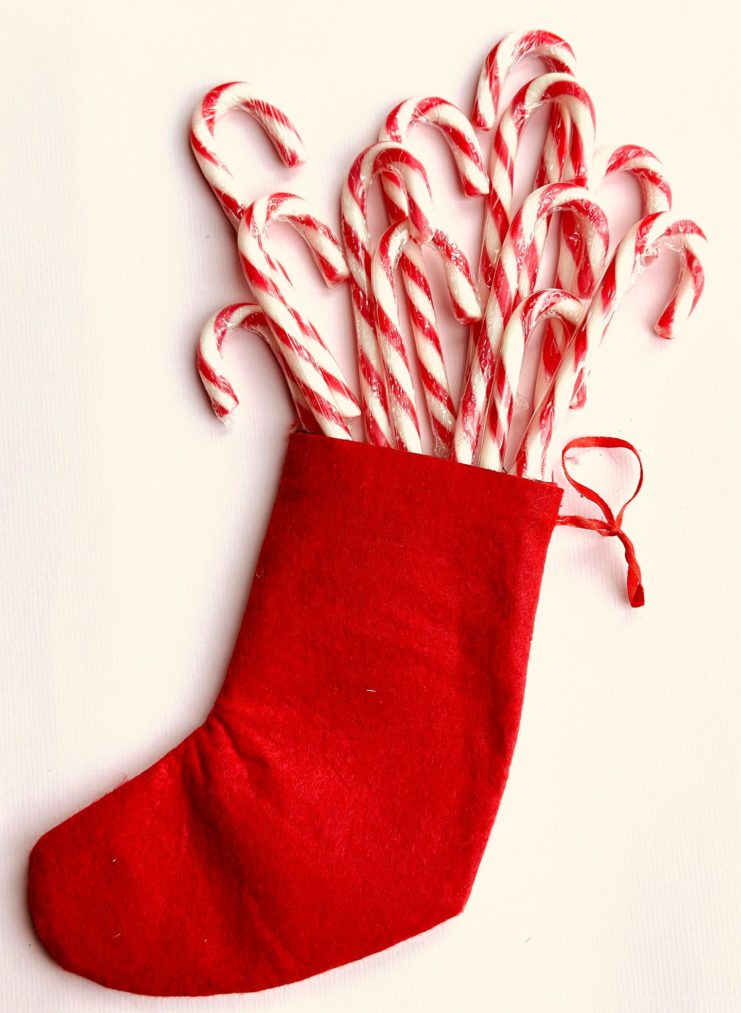 Holiday sweets and your smile: Christmas treats to avoid and better options