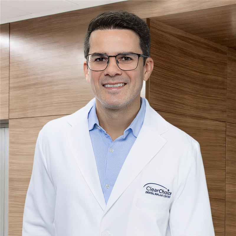 Dr. Carlos Terres
