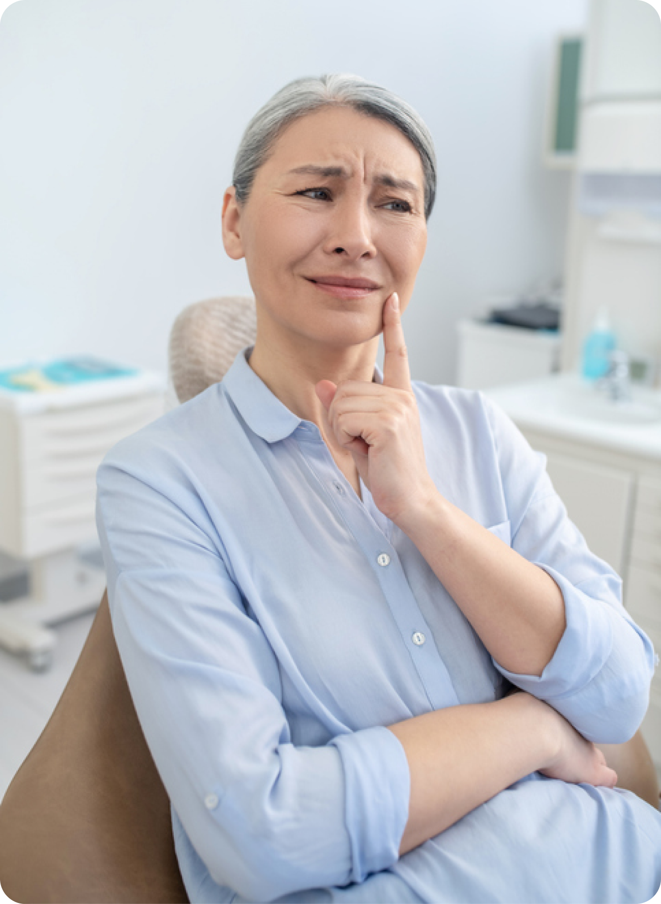 Can a tooth infection spread to your eye or cause blurry vision?