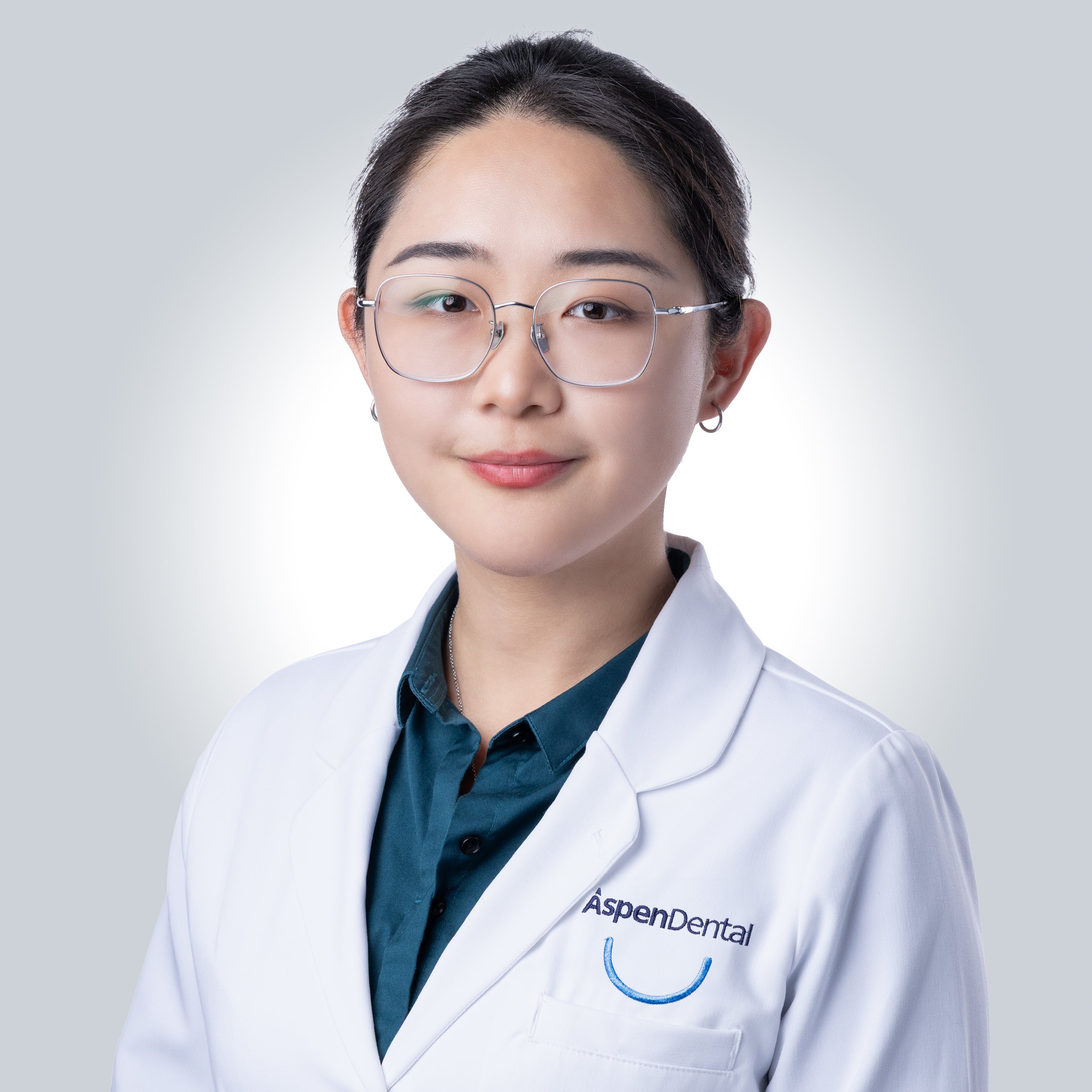 Qiannan Yang