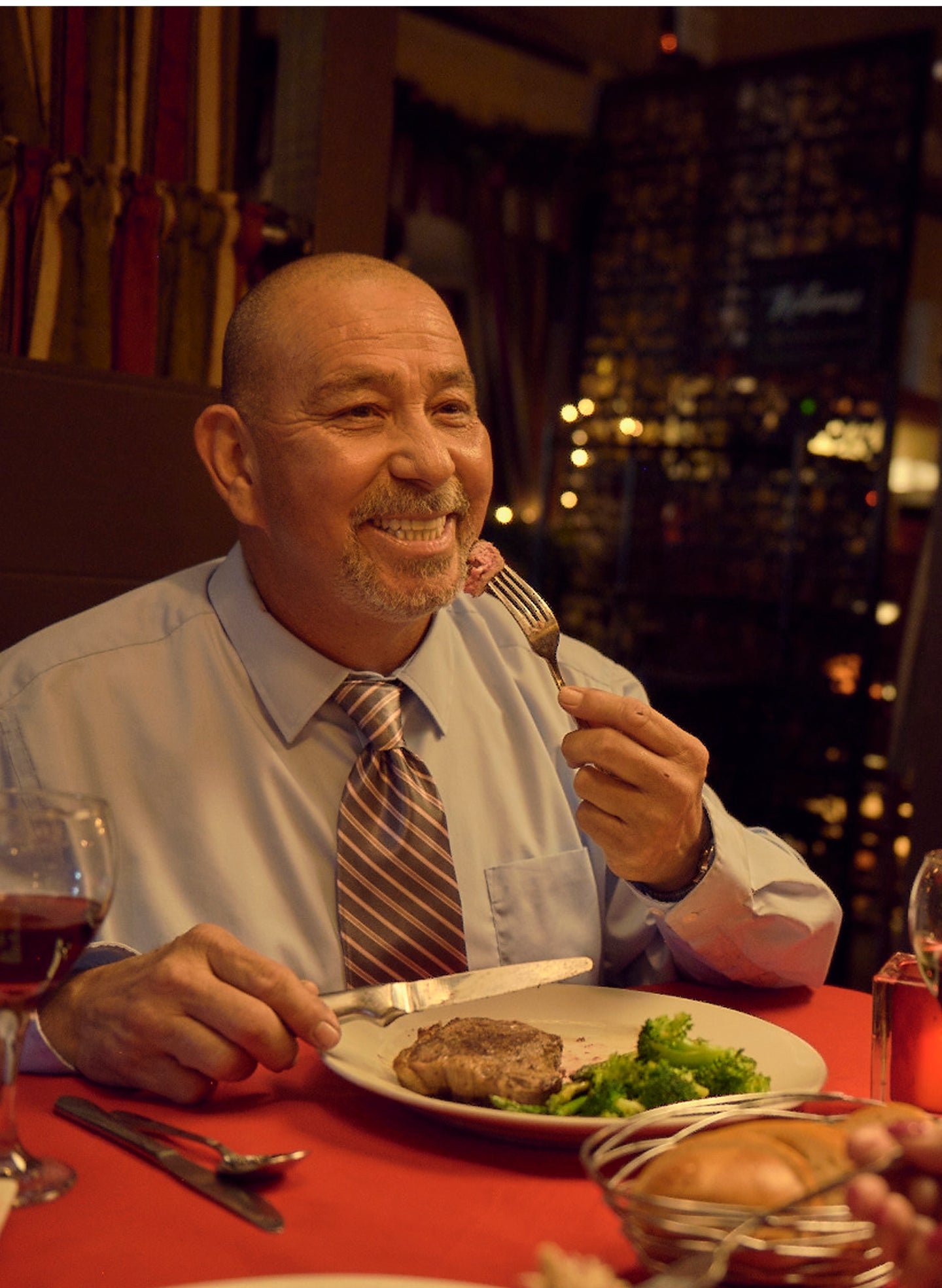 The best (and worst) Thanksgiving foods for your teeth—and implants