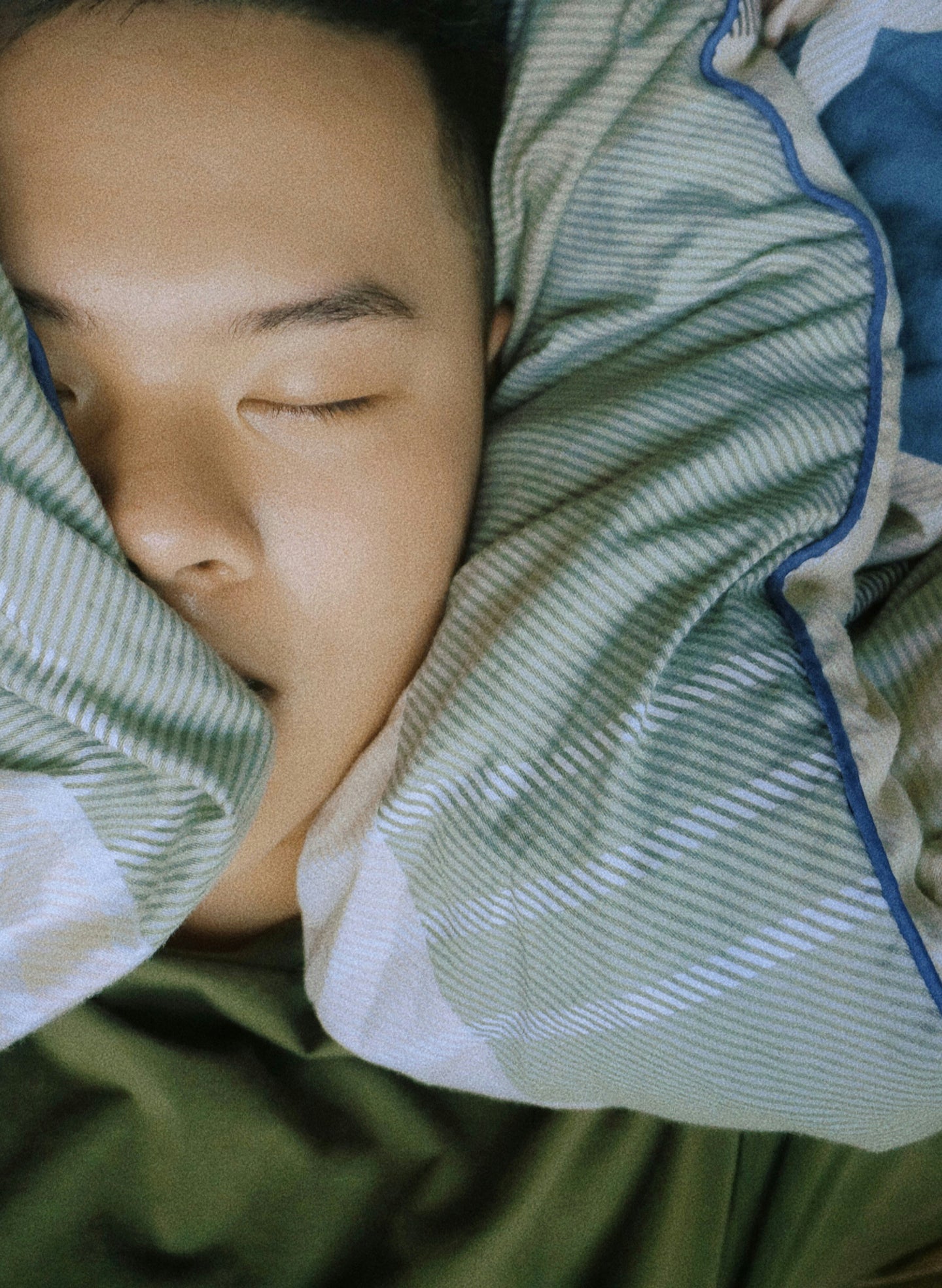 The link between sleep apnea, oral health, and dental implant eligibility