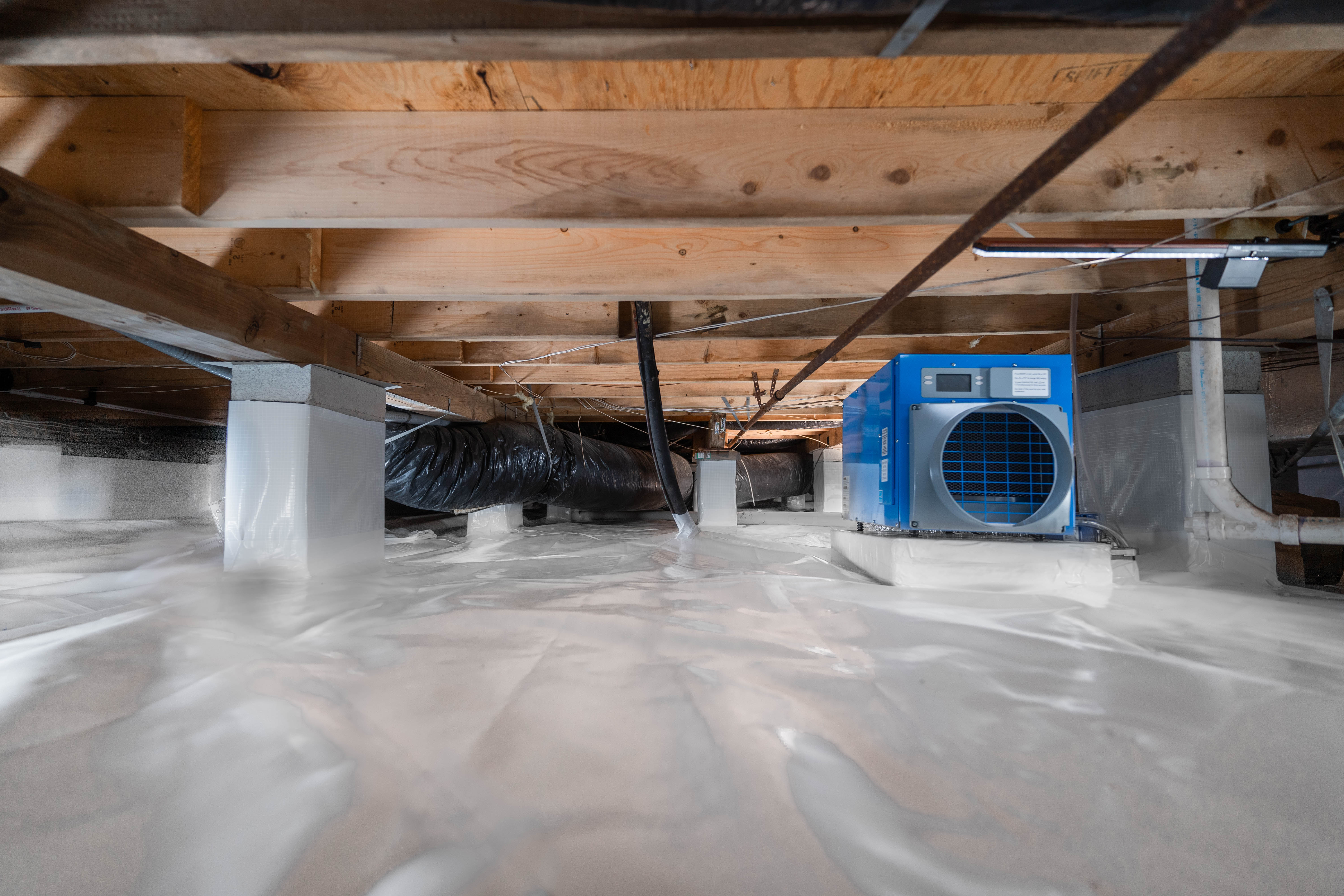 6 Easy Steps To Install Crawl Space Insulation - Innovative Basement ...