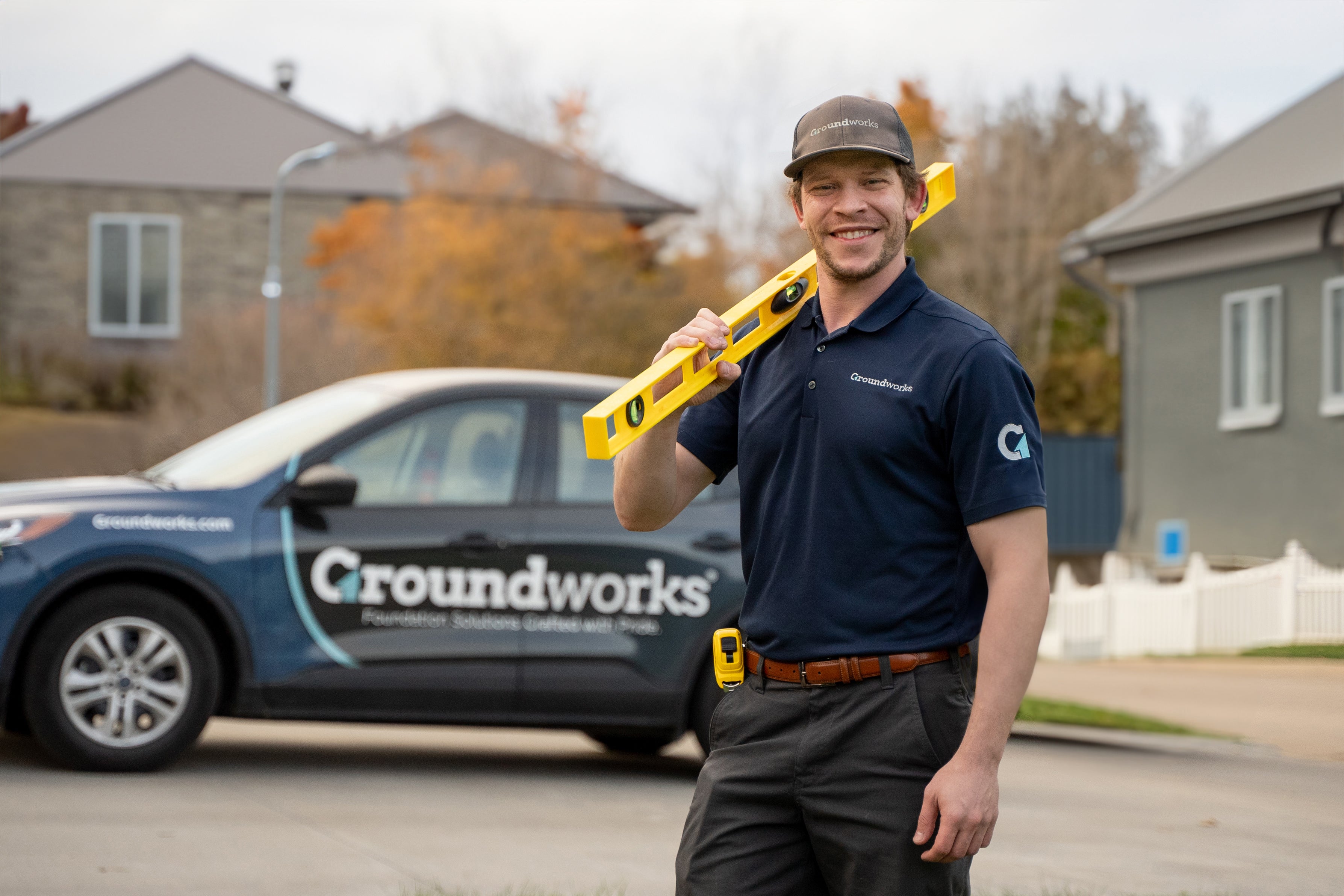 A groundworks CFI on his way to inspect a home with potential foundation damage 