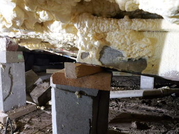 poor construction crawl space joint