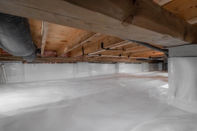 encapsulated crawl space with wooden ceiling