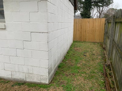 Cracked block wall.