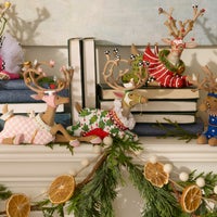 Patience Brewster Dash Away Sitting Vixen Reindeer Figure