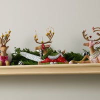 Patience Brewster Dash Away Sitting Reindeer