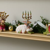 Patience Brewster Dash Away Sitting Blitzen Reindeer Figure