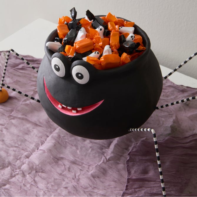 Patience Brewster Webster Spider Cauldron image number 3