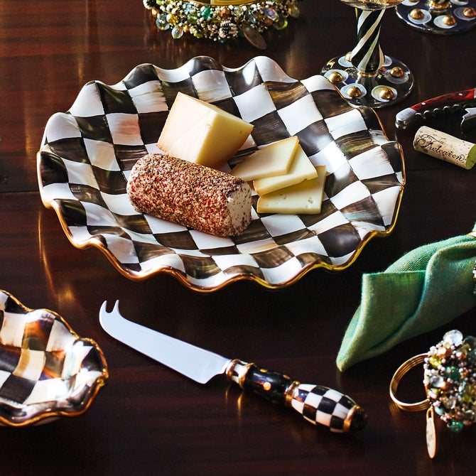 Courtly Check Ceramic Fluted Dessert Plate image number 5