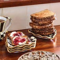 Courtly Check Fluted Heart Plate