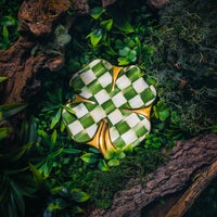 Lucky Check Clover Plate