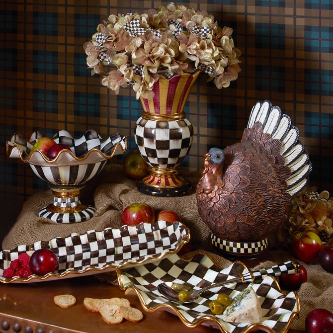 Courtly Check Ceramic Hors d'Oeuvre Tray image number 9