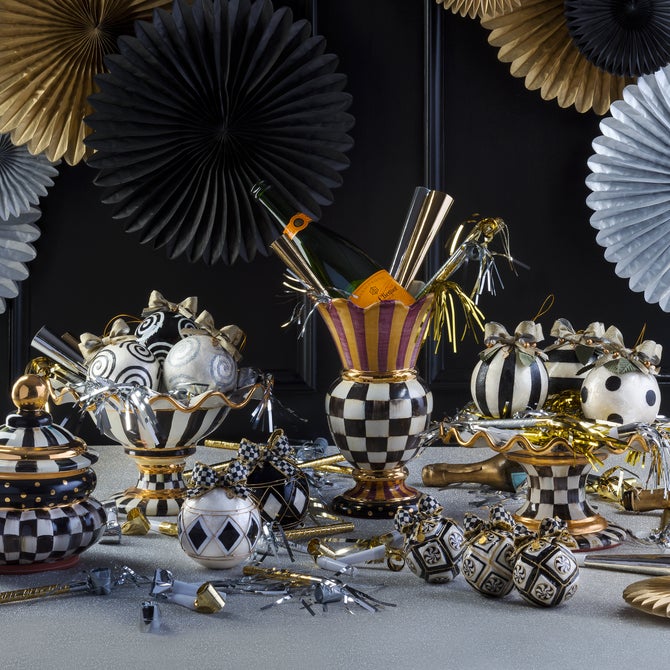 Courtly Check Ceramic Fluted Cake Stand image number 6