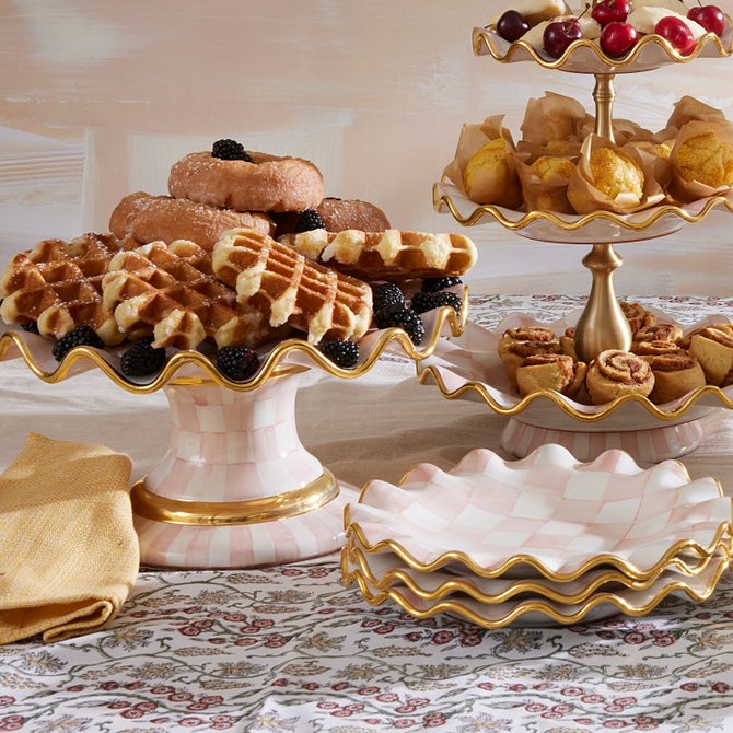 Rosy Check Ceramic Fluted Cake Stand image number 2