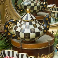 Courtly Check Ceramic Teapot