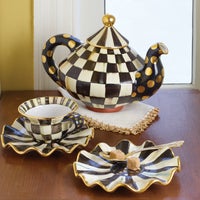 Courtly Check Ceramic Teapot
