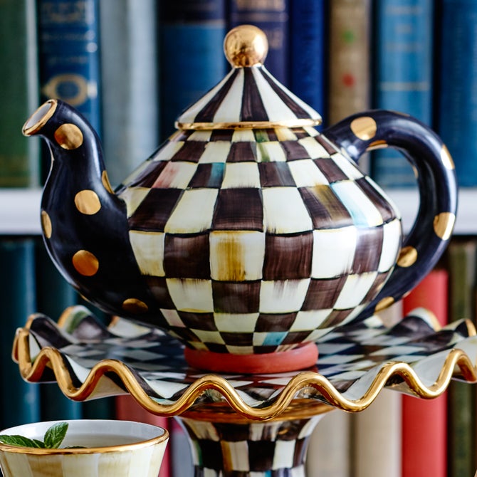 Courtly Check Ceramic Teapot image number 4