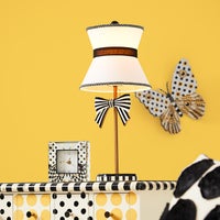 Pretty As A Bow Table Lamp