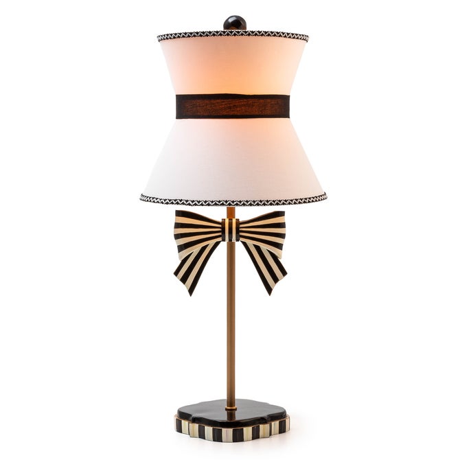 Pretty As A Bow Table Lamp image number 5