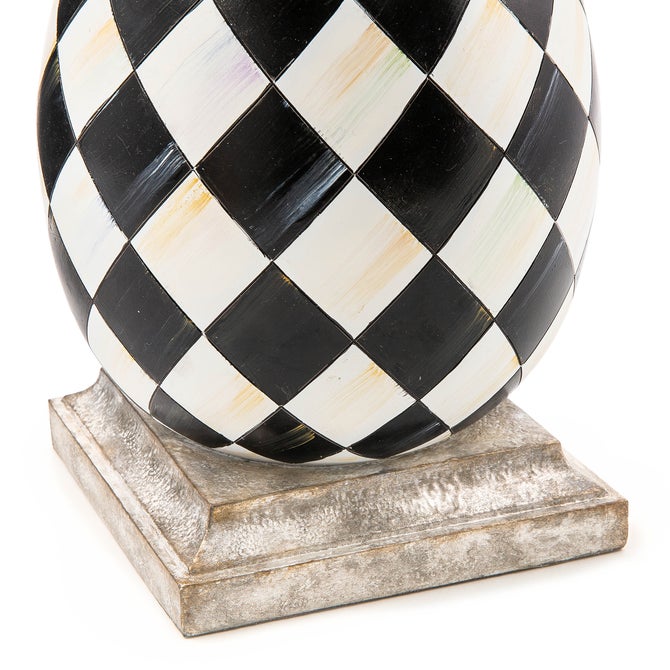Pineapple Table Lamp image number 4