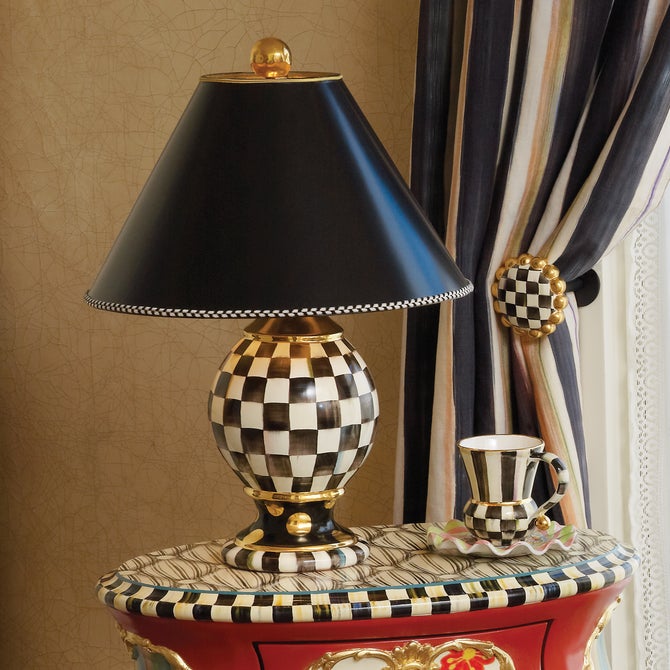 Courtly Check Ceramic Globe Lamp image number 9