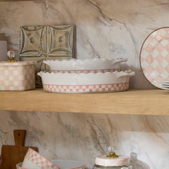 Rosy Check Everyday Large Oval Baker image number 1