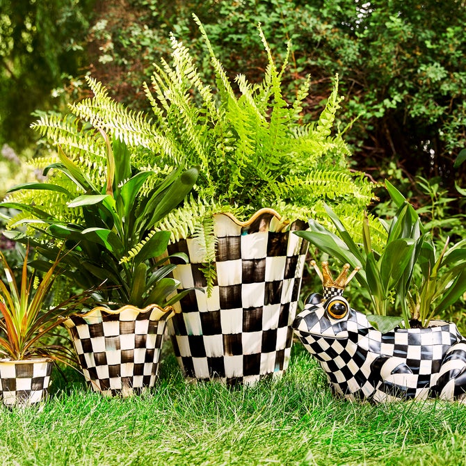 Courtly Check Ceramic Jumbo Garden Pot image number 1