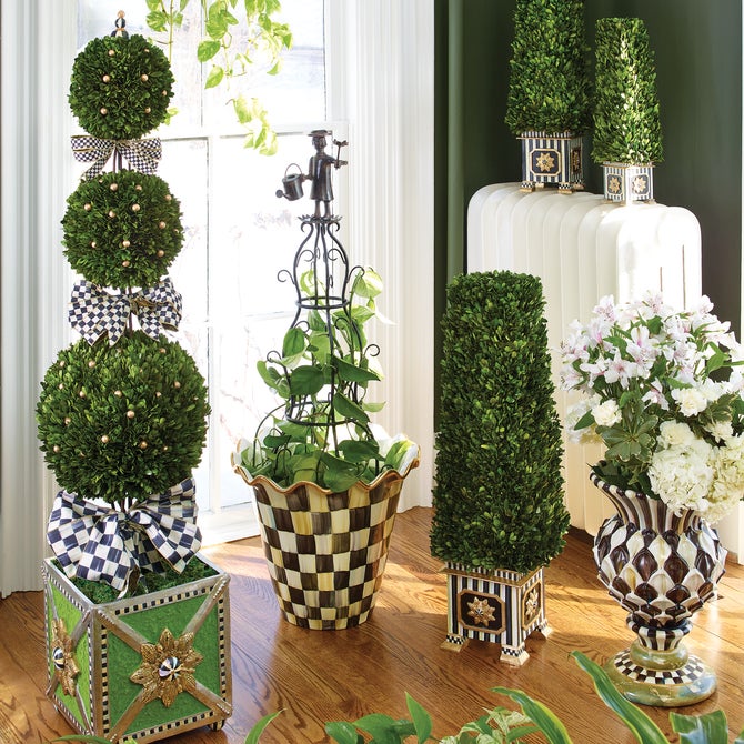 Courtly Check Ceramic Jumbo Garden Pot image number 8