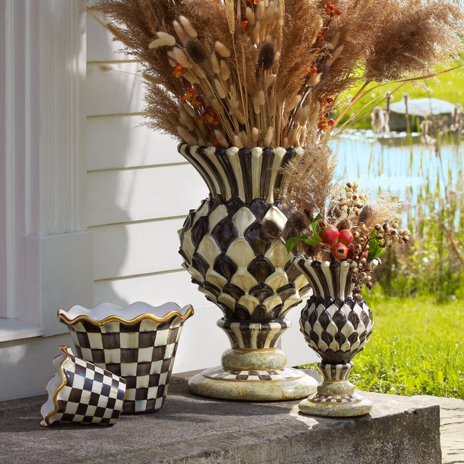 Cheltenham Ceramic Thistle Urn image number 2