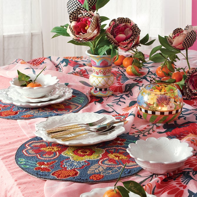 Sweetbriar Dinner Plate image number 3