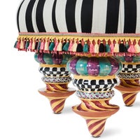 On Wall Street Setting Seat