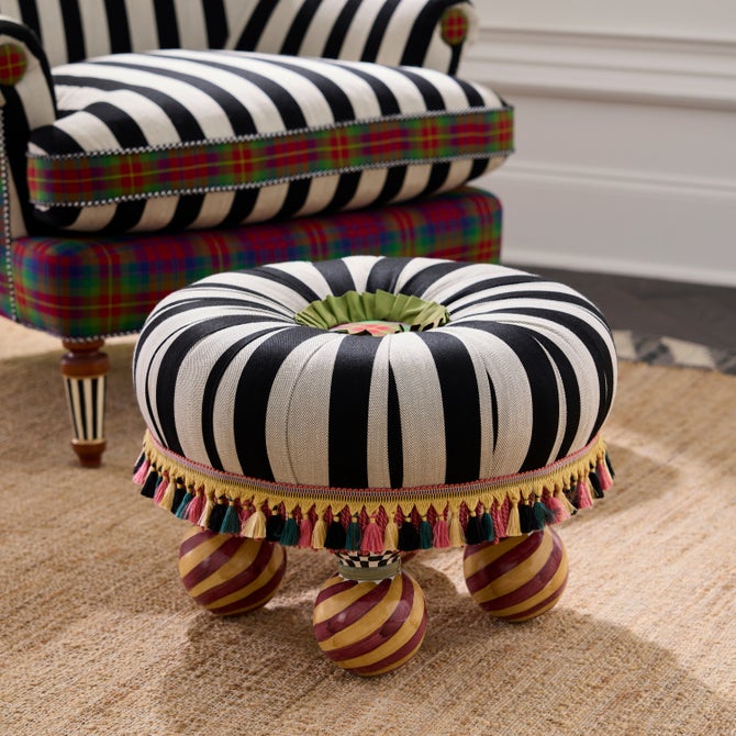 On Wall Street Tuffet image number 1