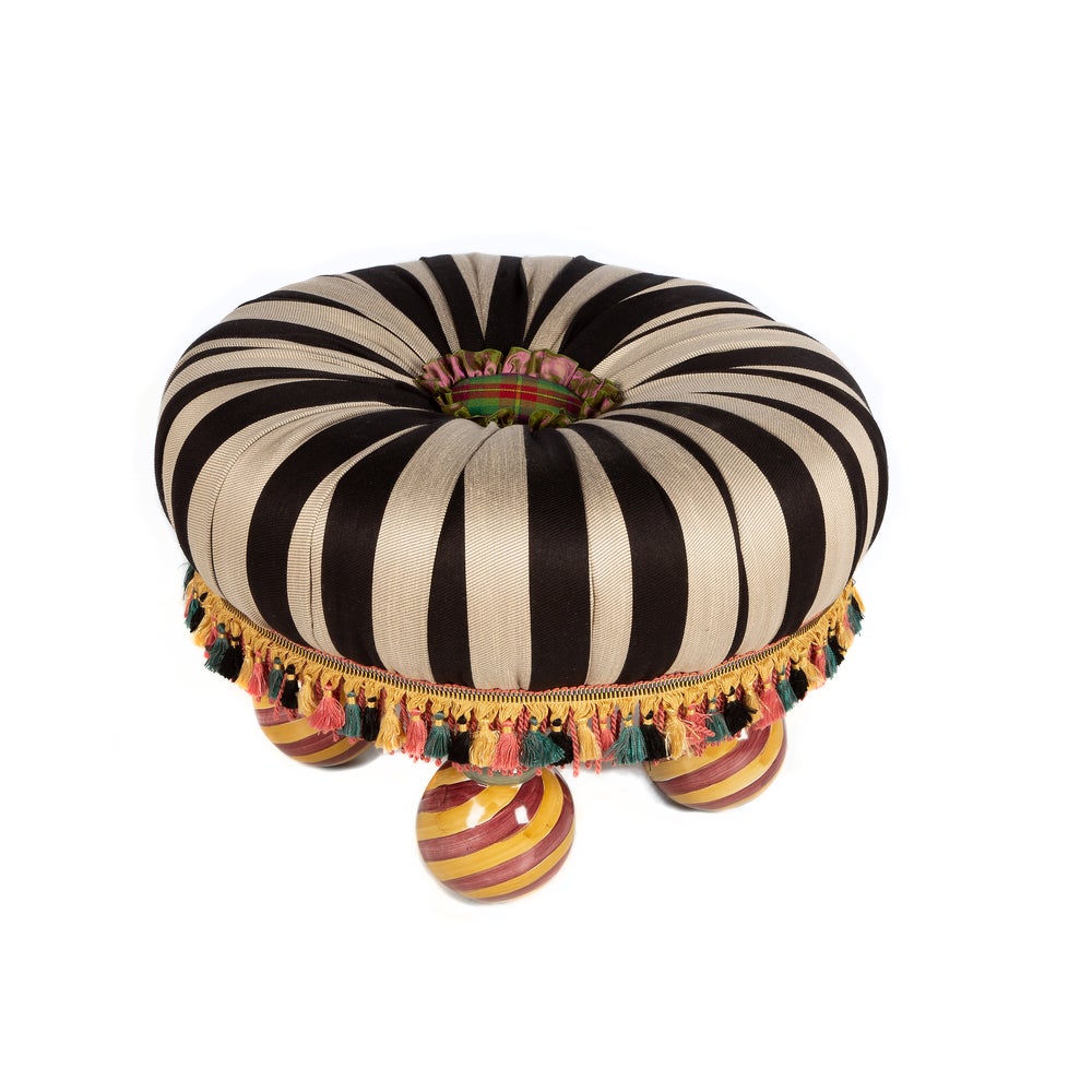 On Wall Street Tuffet mackenzie-childs Panama imagen 1