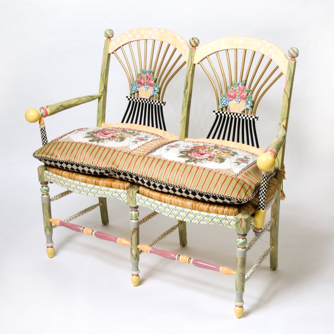 Light Flower Basket Settee image number 2