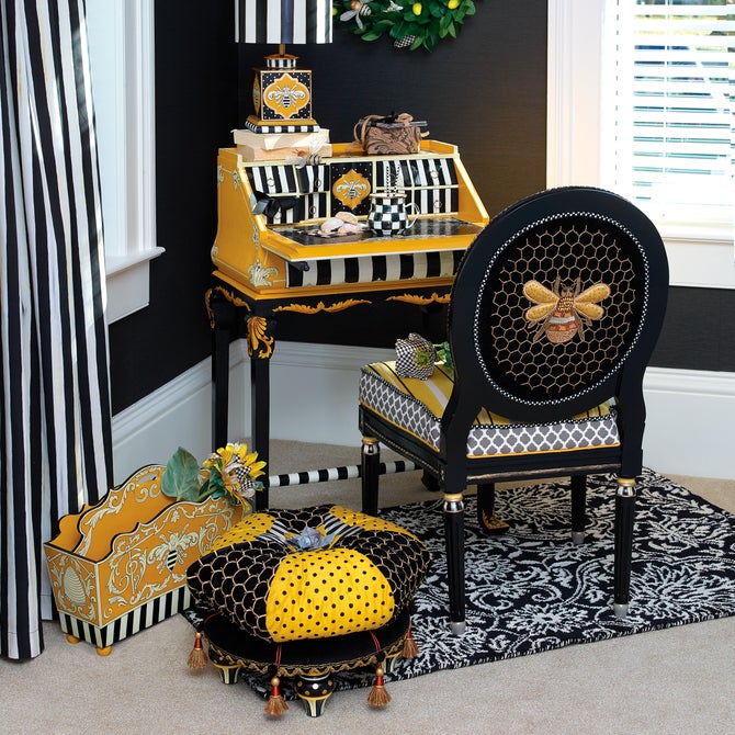 Worker Bee Writing Desk image number 1