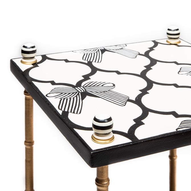 Pretty As A Bow 3 Tiered Table image number 2