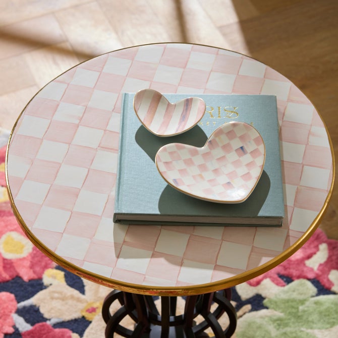 Rosy Check Pedestal Accent Table image number 3