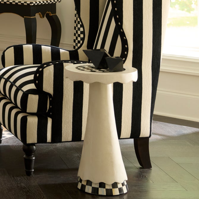 Courtly Check Scalloped Accent Table image number 2