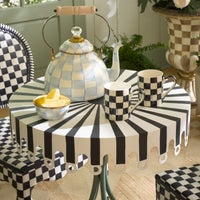 Outdoor Big Top Cafe Table