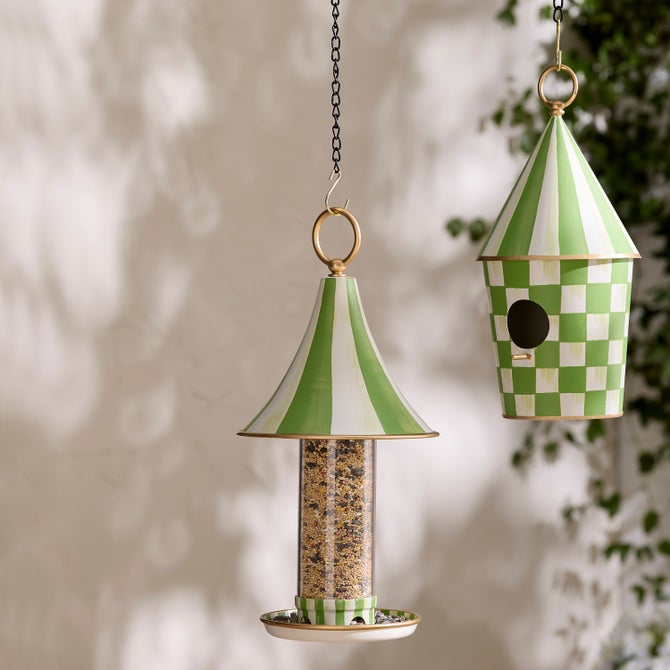 Grass Green Bird Feeder image number 1