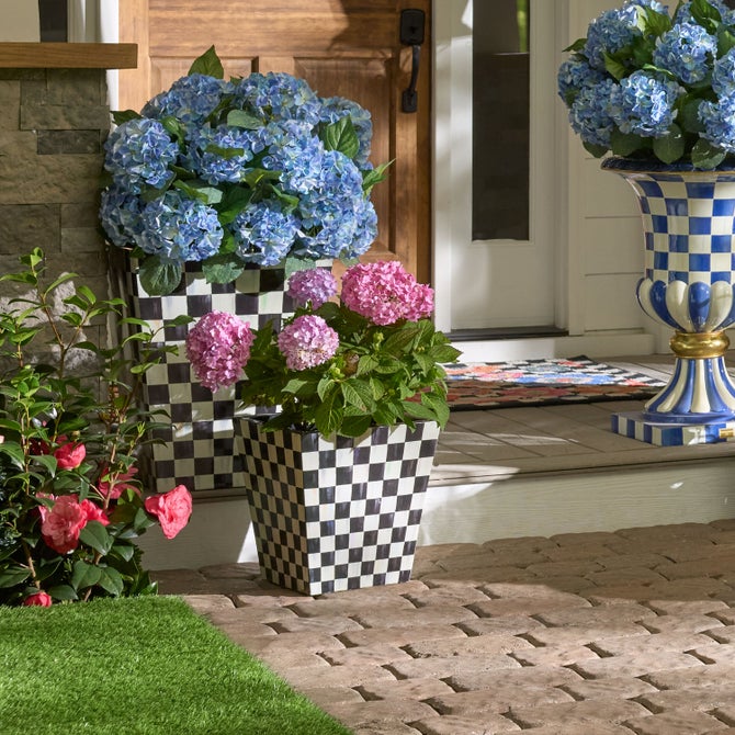 Courtly Check 13" Planter image number 3