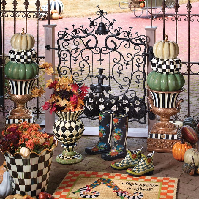 Mrs. Powers Garden Gate image number 3