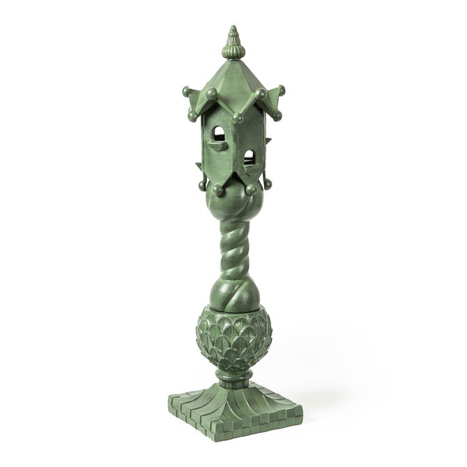 Birdhouse Garden Totem image number 0