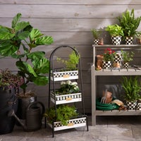 Spectator 3-Tier Planter