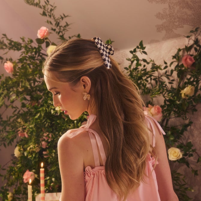 MC x Goody Courtly Check Large Claw image number 1